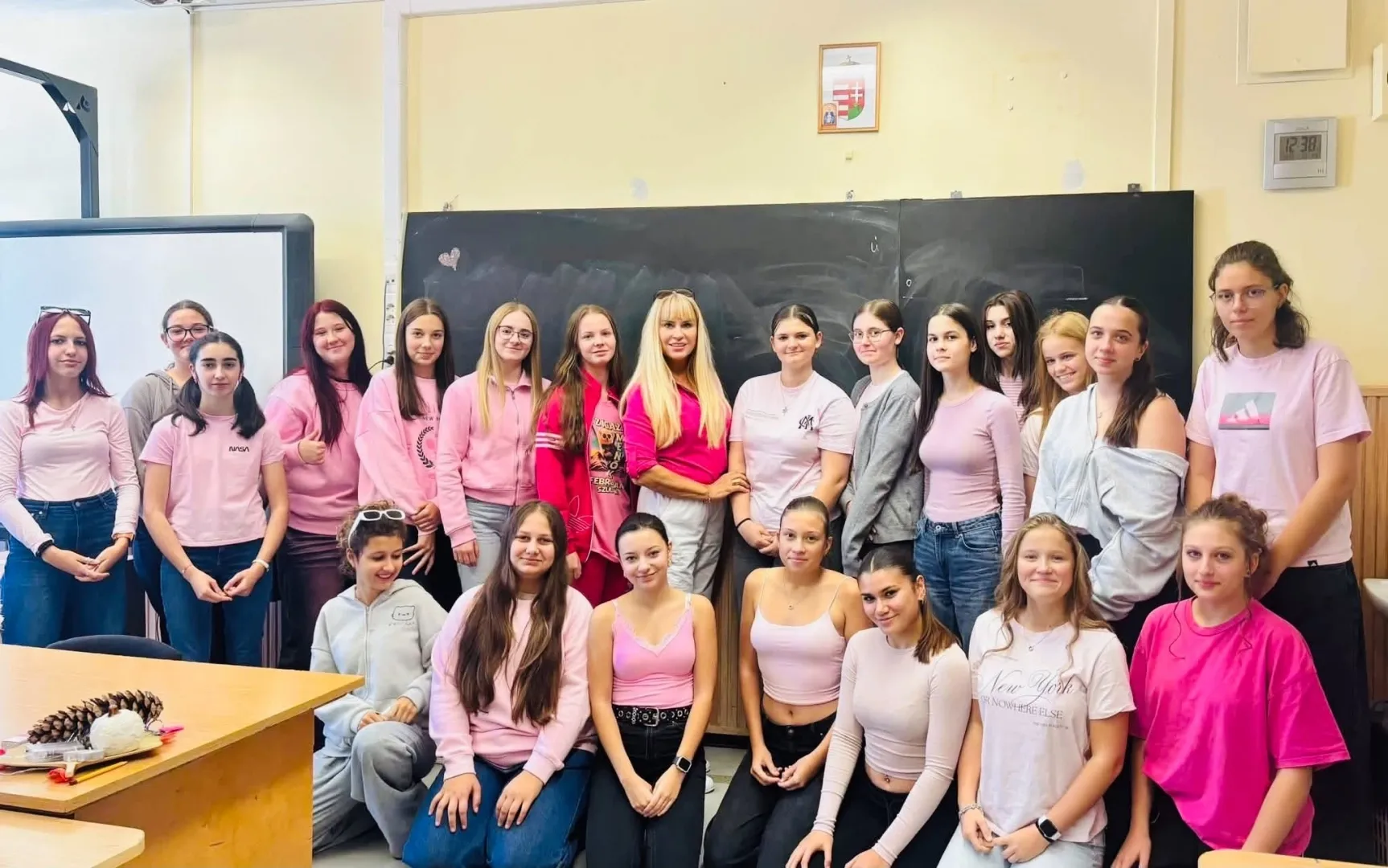 pink október 2.webp pink október 2.webp